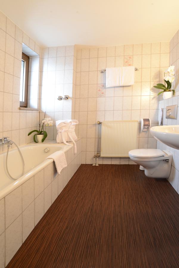 Hotel Jaegerhof Рот Экстерьер фото